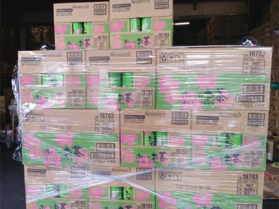 伊藤園「お~いお茶」が桜柄で入荷